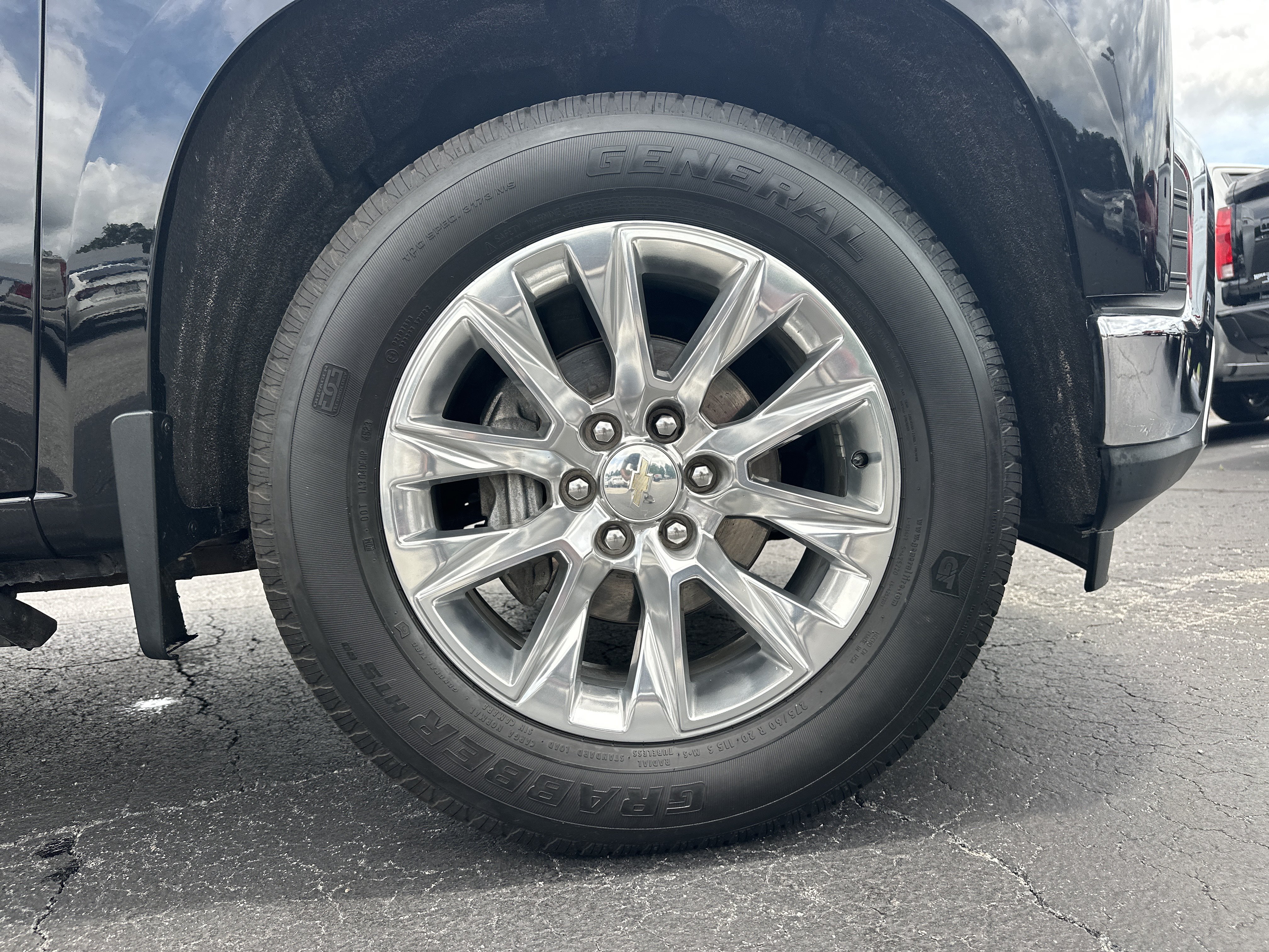 Used 2021 Chevrolet Silverado 1500 LTZ RWD image 12