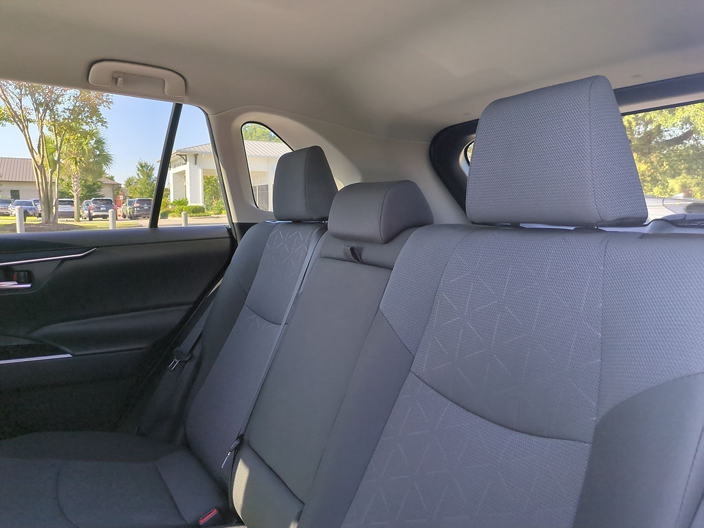 Certified 2024 Toyota RAV4 XLE AWD/4WD image 27