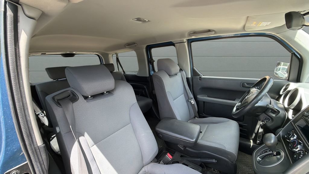 Used 2008 Honda Element LX image 26