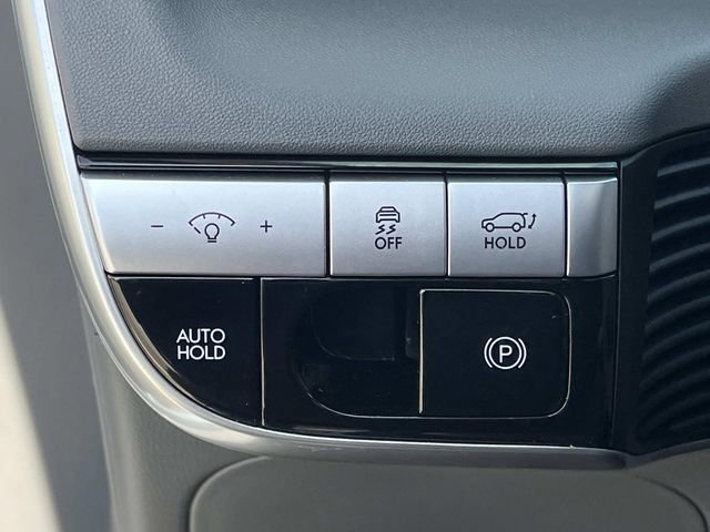 Used 2024 Hyundai Ioniq 5 SEL image 25