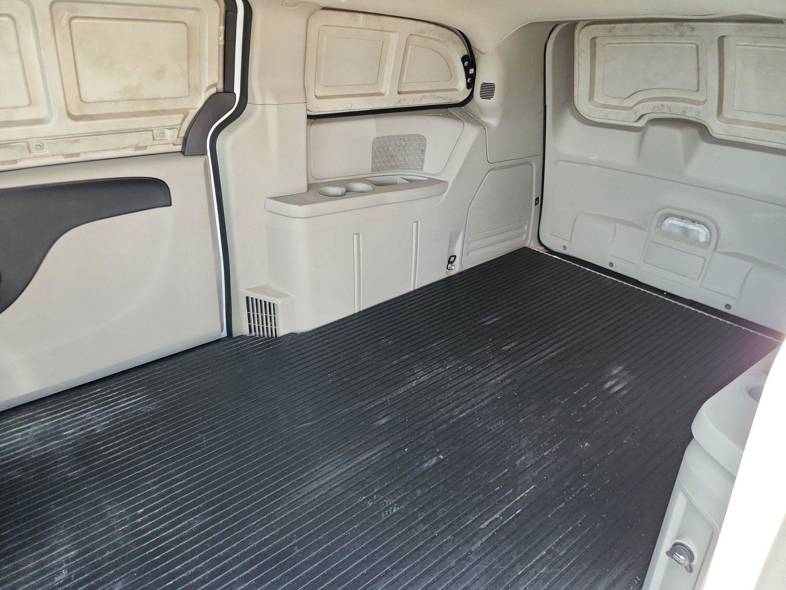 Used 2013 RAM C/V Tradesman FWD image 13