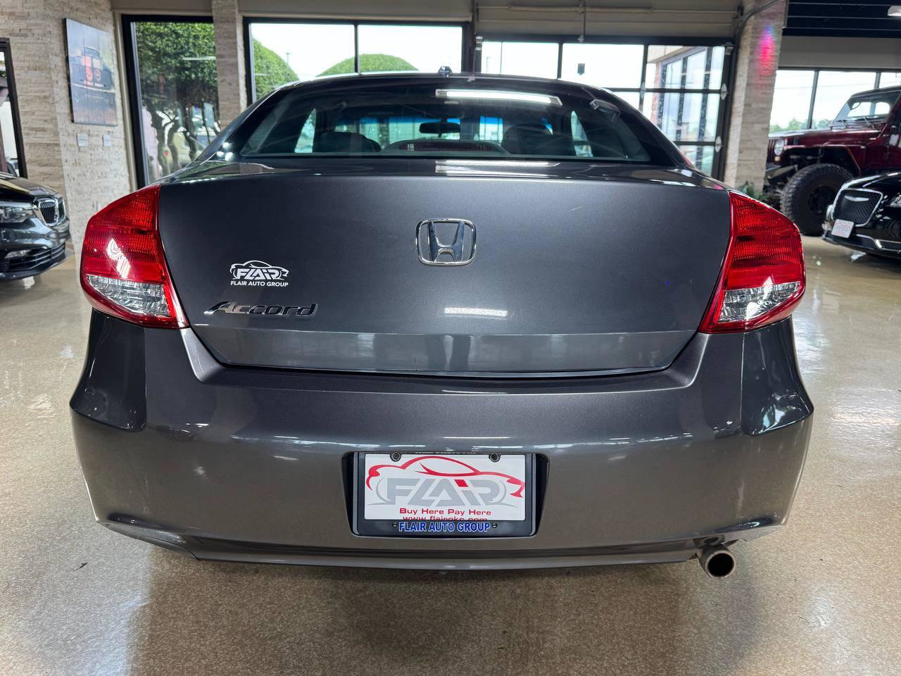 Used 2011 Honda Accord EX-L image 6