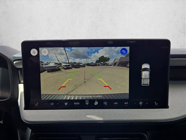 New 2026 Ford Maverick XLT w/ XLT Luxury Package FWD image 13