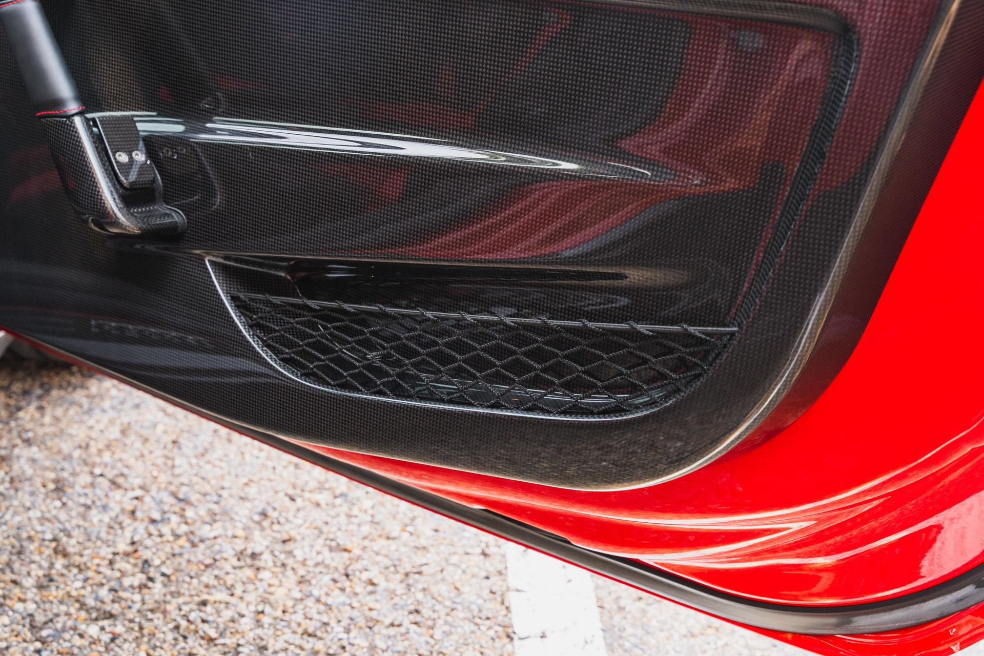Used 2015 Ferrari 458 Speciale Coupe RWD image 74