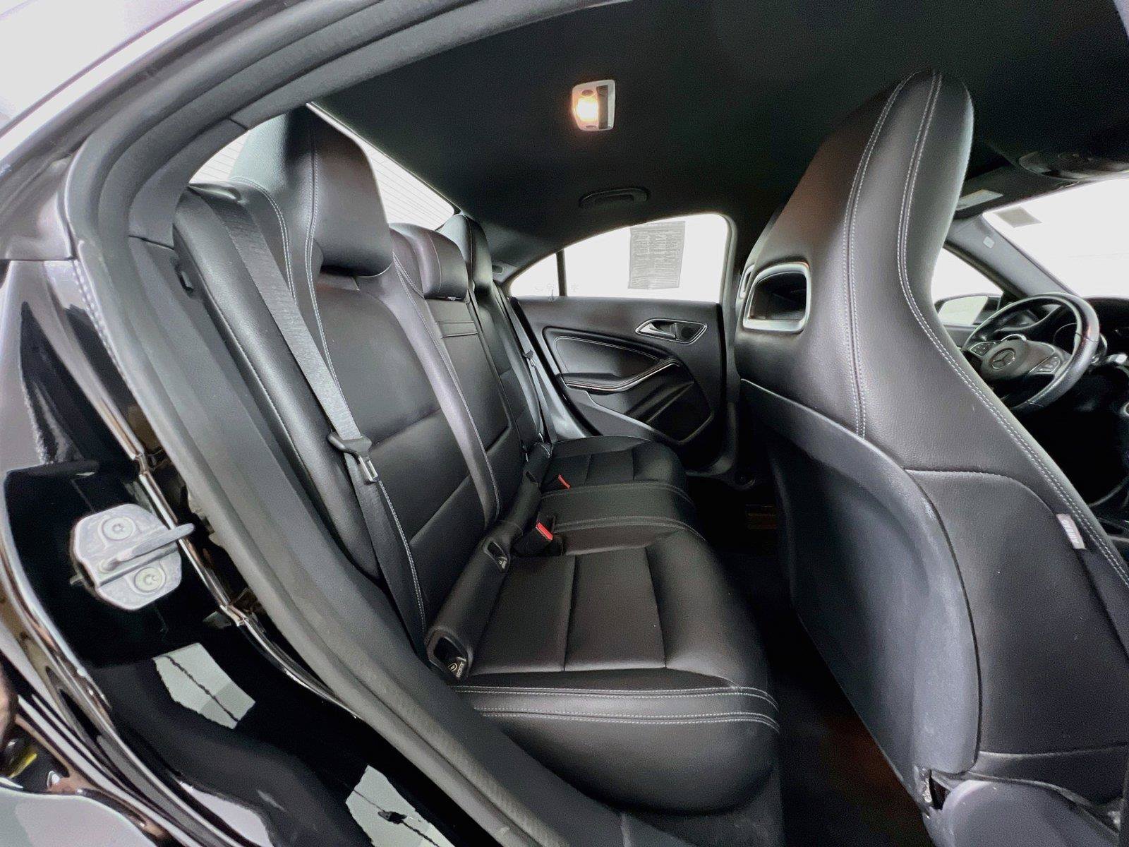 Used 2019 Mercedes-Benz CLA 250 4MATIC image 27