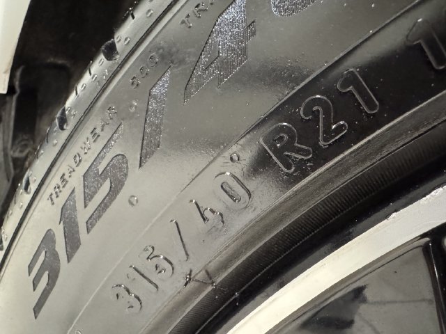 Used 2025 Mercedes-Benz GLE 350 4MATIC w/ AMG Line Exterior image 25