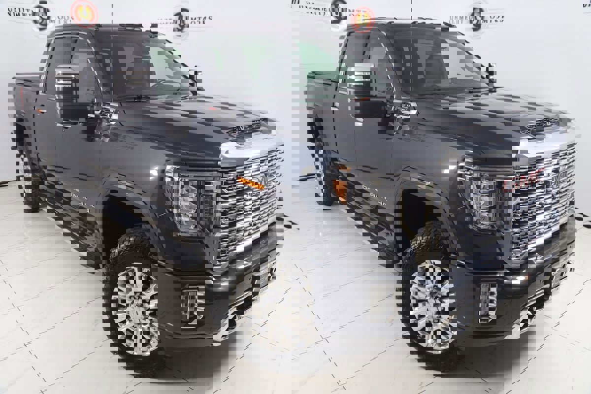 Used 2022 GMC Sierra 2500 Denali w/ Snow Plow Prep/Camper Package image 17
