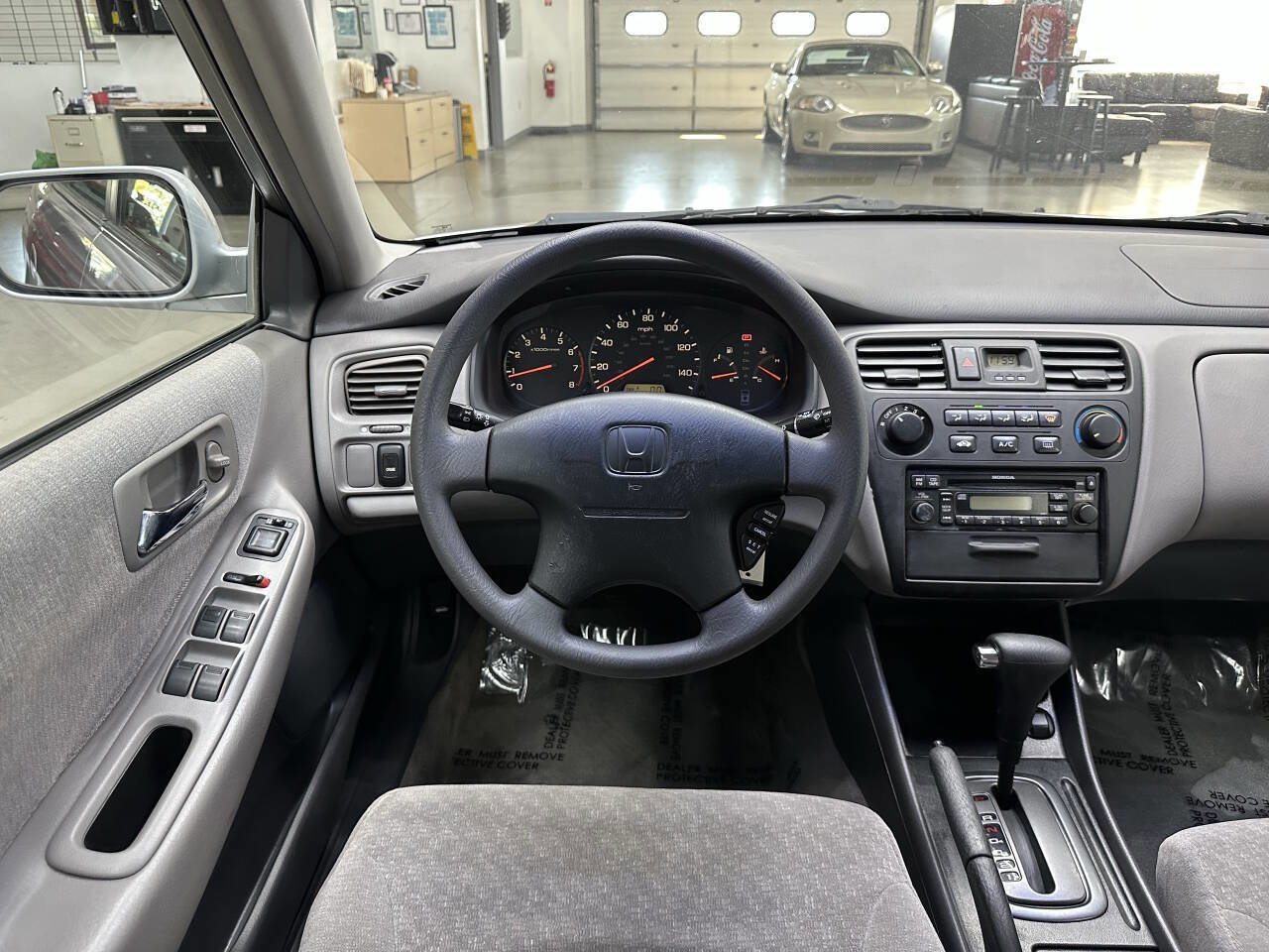 Used 2001 Honda Accord LX image 19