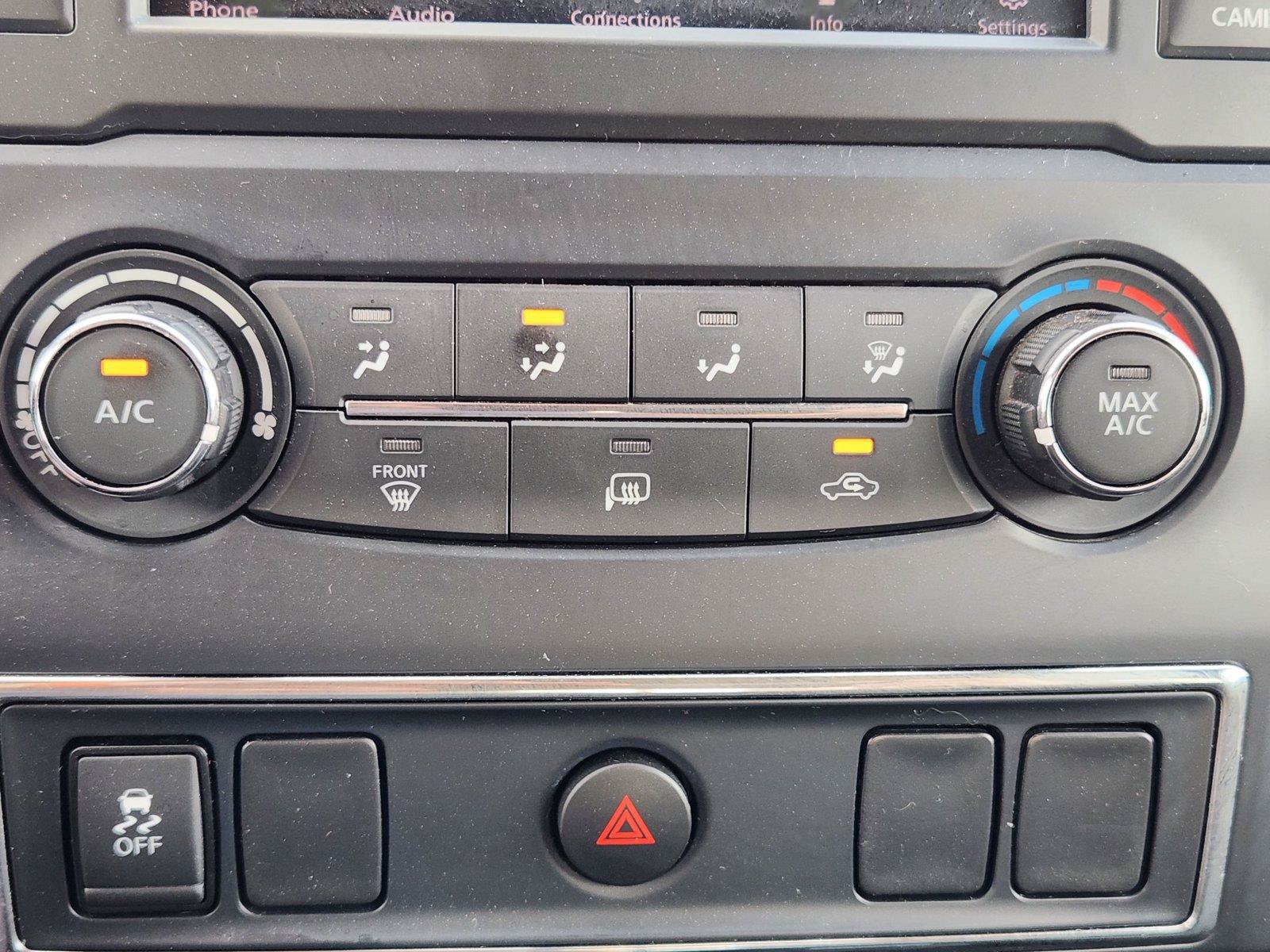 Used 2019 Nissan Titan SV RWD image 29
