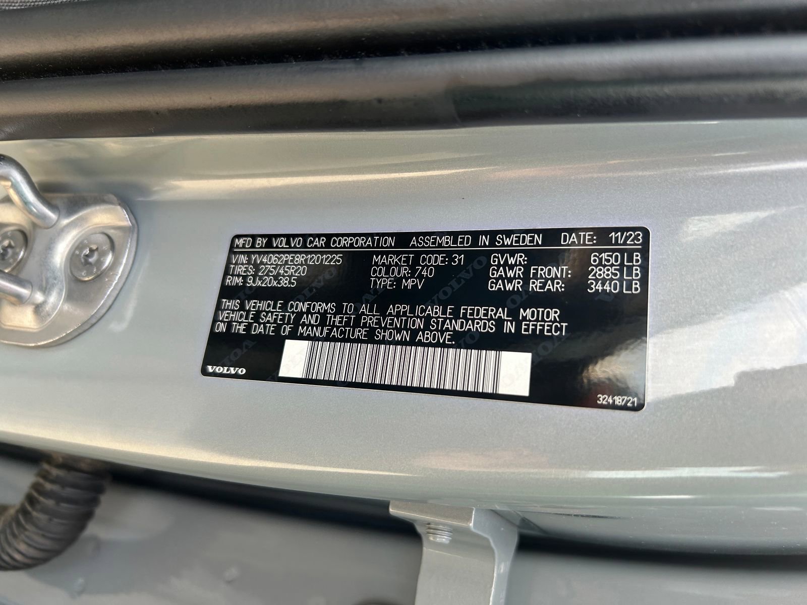 Used 2024 Volvo XC90 B6 Plus image 27