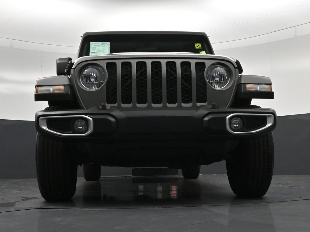 Used 2022 Jeep Gladiator Sport AWD/4WD image 30