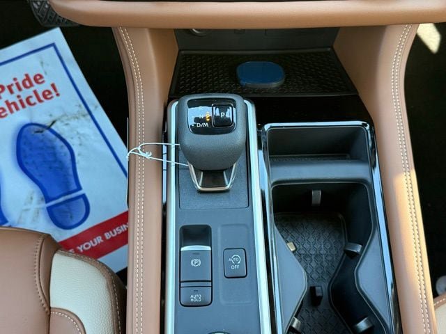 New 2026 Nissan Pathfinder Platinum AWD/4WD image 29