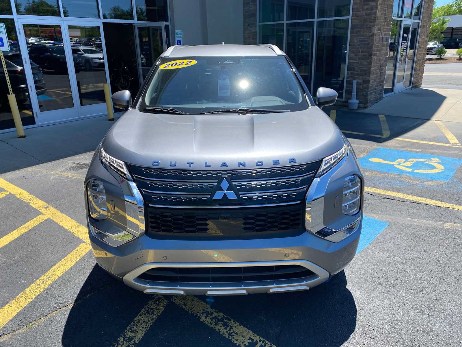 Used 2023 Mitsubishi Outlander SEL AWD/4WD image 13