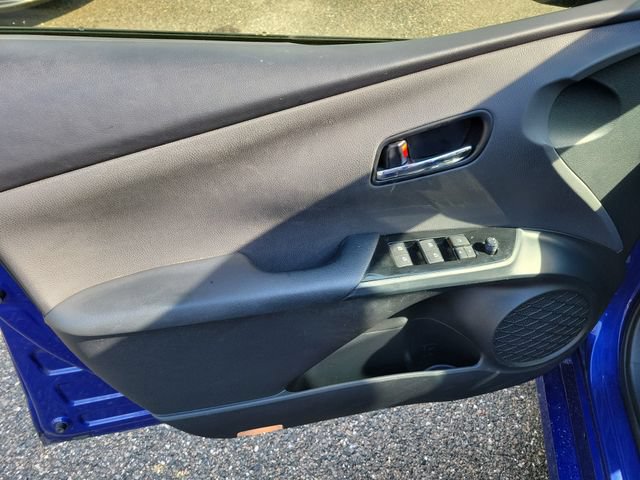 Used 2016 Toyota Prius Three FWD image 22