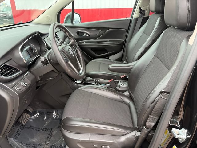 Used 2022 Buick Encore Preferred w/ Safety Package AWD/4WD image 22