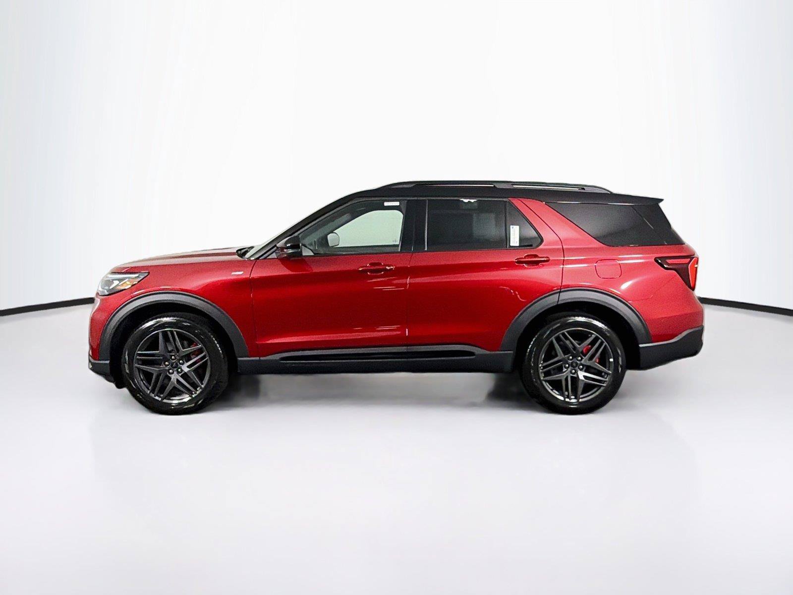 New 2026 Ford Explorer ST-Line w/ ST-Line Street Pack AWD/4WD image 8