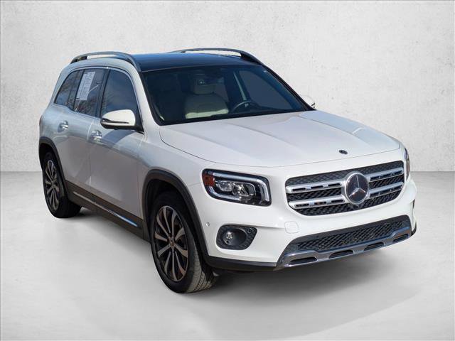 Used 2023 Mercedes-Benz GLB 250 image 3