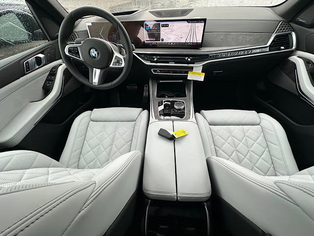 New 2026 BMW X5 xDrive40i w/ M Sport Package image 6
