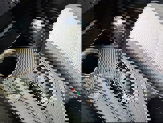 Used 2013 Toyota RAV4 LE image 26