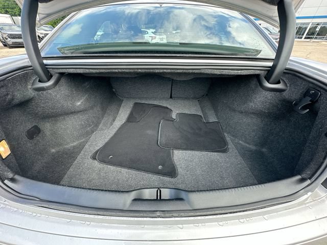 Used 2023 Chrysler 300 Touring w/ Sport Appearance Package RWD image 28