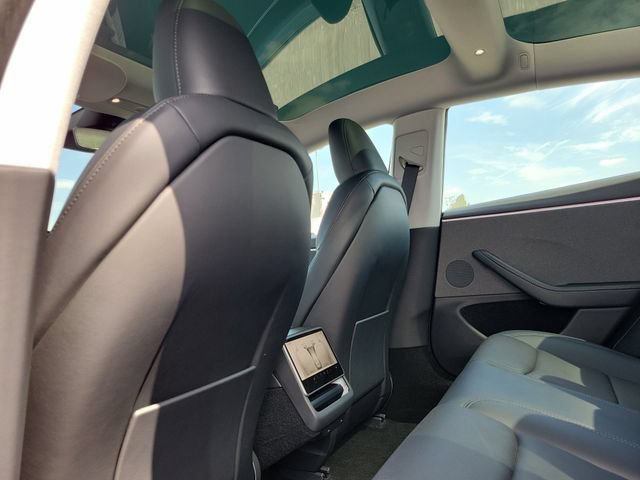 Used 2024 Tesla Model 3 Standard Range RWD image 12