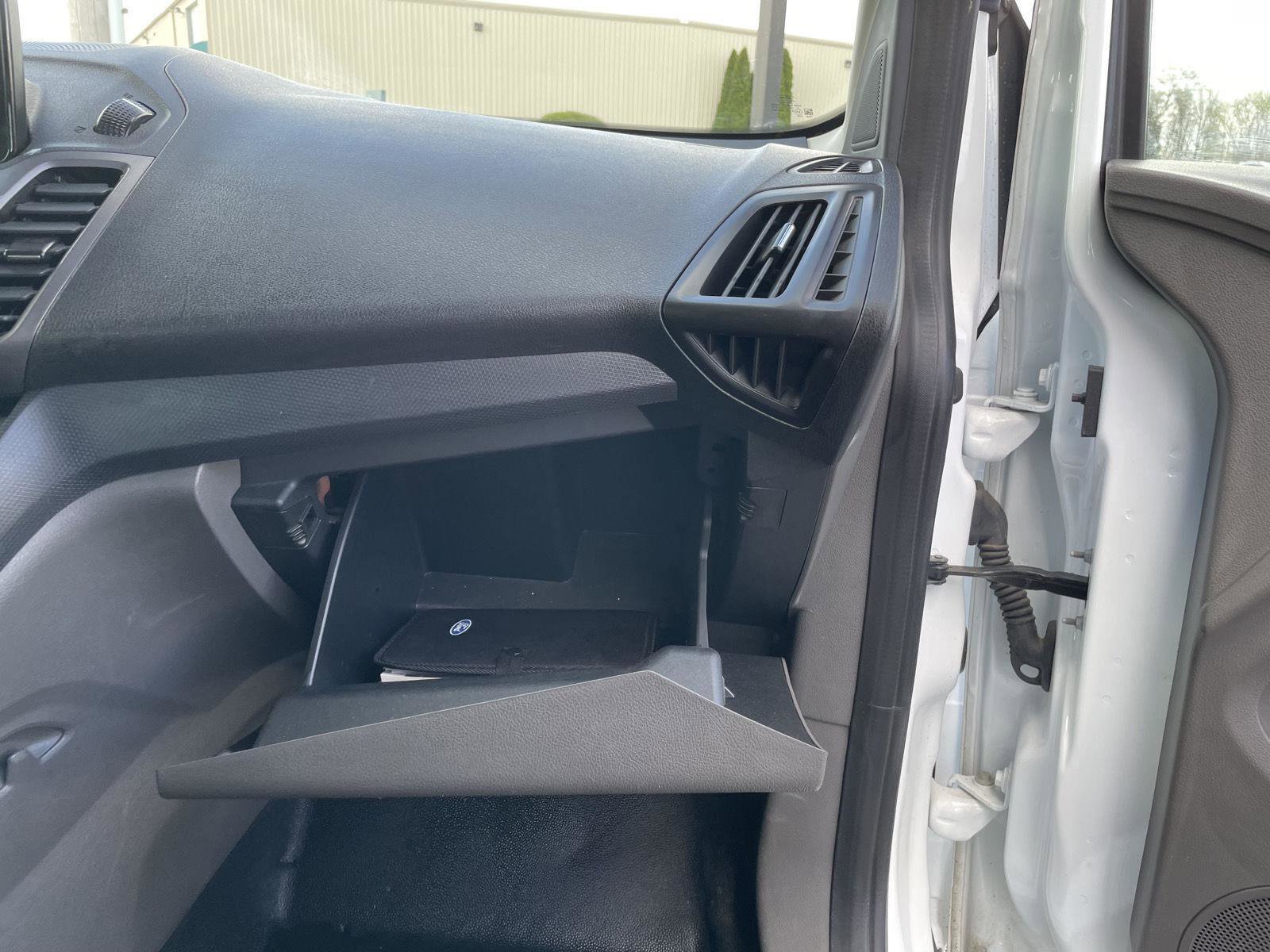 Used 2022 Ford Transit Connect XL w/ Trailer Tow Package FWD image 30