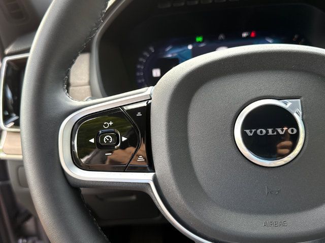 Certified 2026 Volvo XC90 B6 Plus AWD/4WD image 12