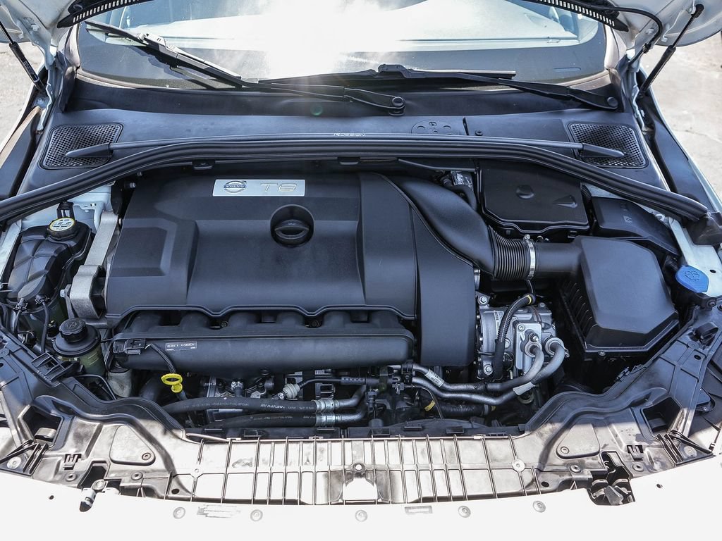Used 2015 Volvo S60 T6 R-Design AWD/4WD image 31