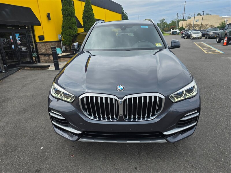 Used 2019 BMW X5 xDrive40i w/ Executive Package AWD/4WD image 5