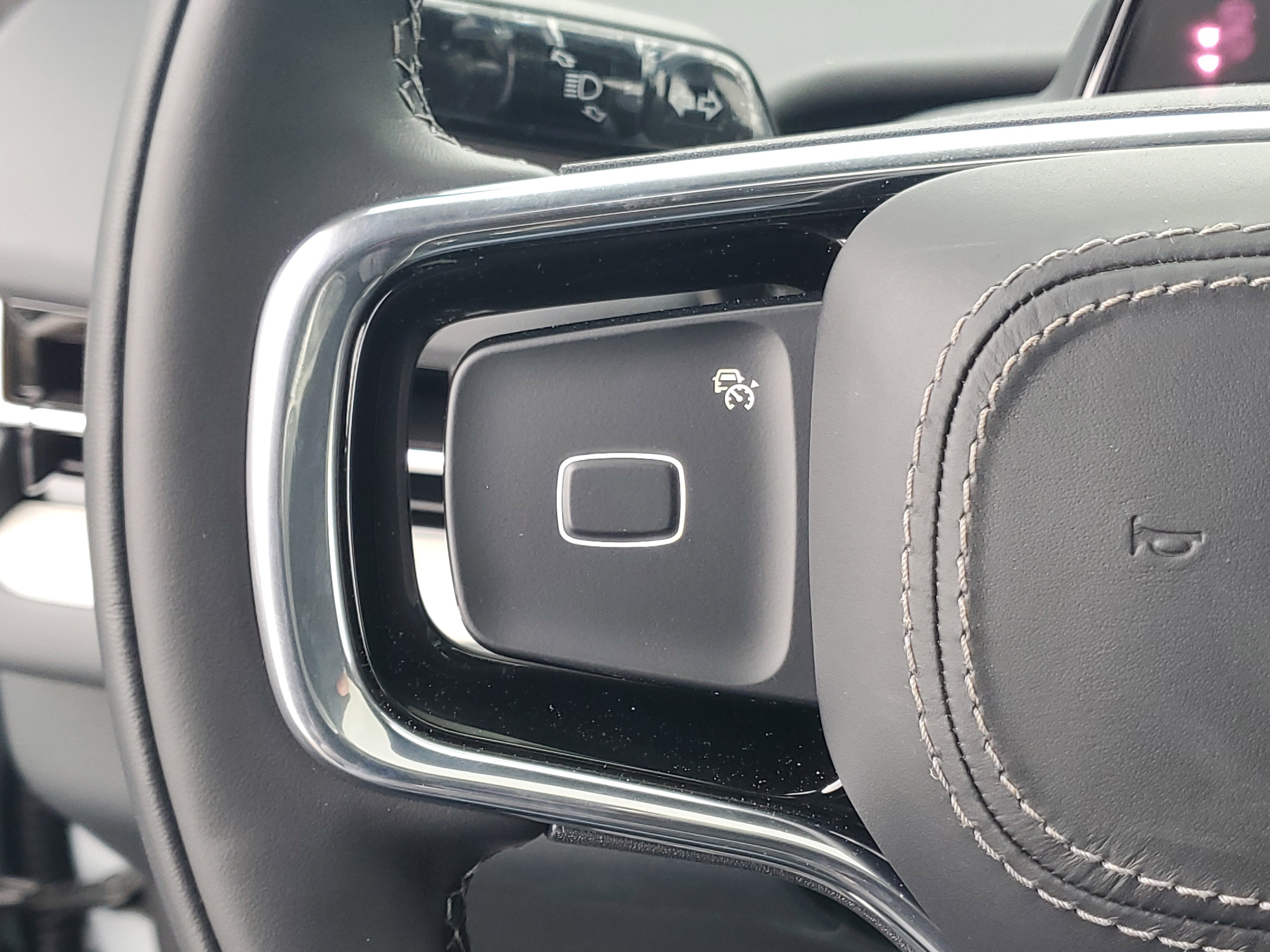 New 2026 Lincoln Navigator L Reserve w/ Jet Appearance Package image 17