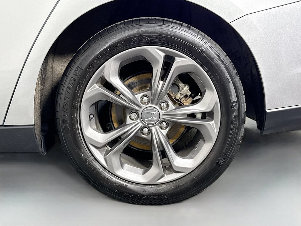 Used 2024 Honda Accord EX image 32