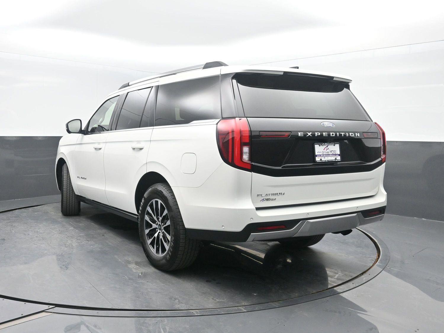 Used 2025 Ford Expedition Platinum image 50