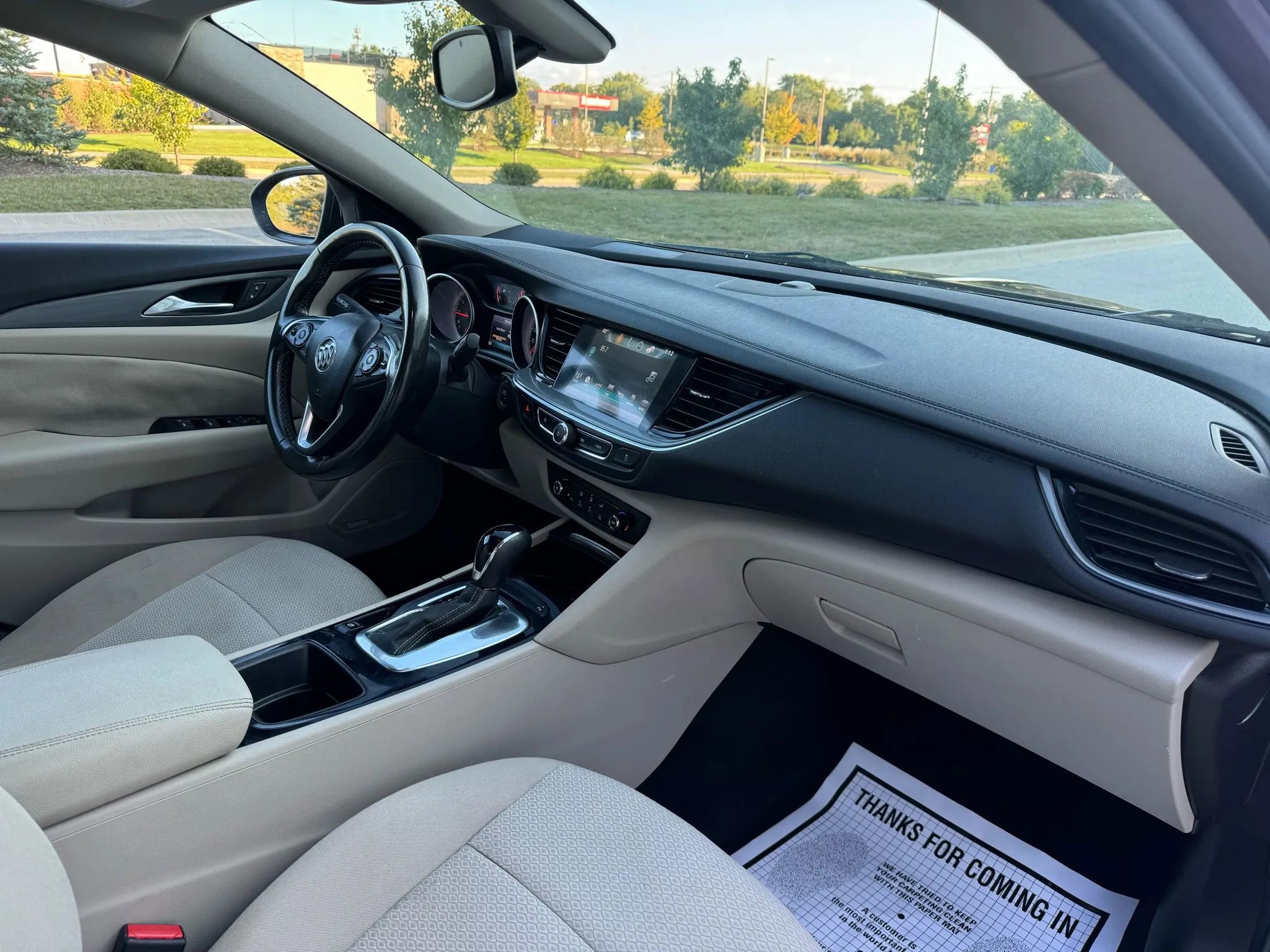 Used 2018 Buick Regal Preferred w/ Sights and Sounds Package image 20