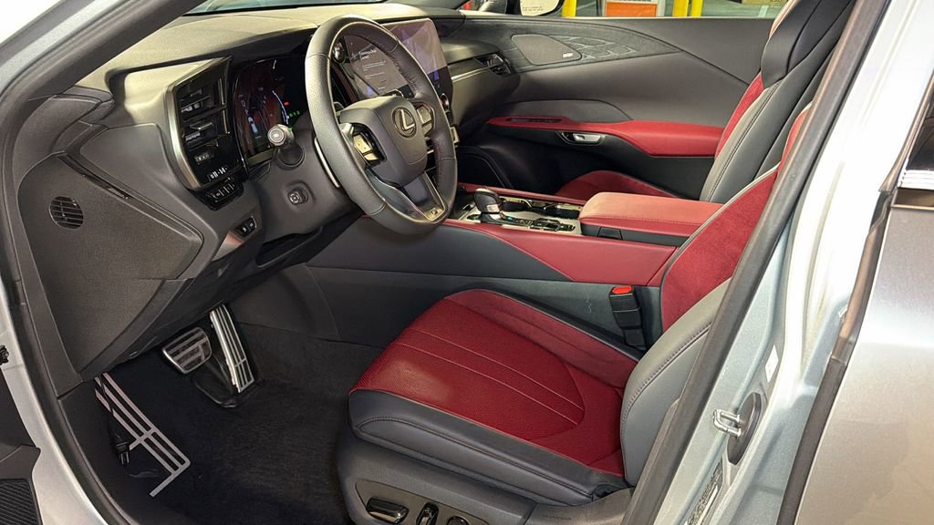 Certified 2024 Lexus RX 500h F Sport image 22