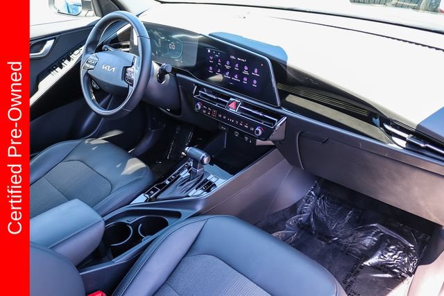 Certified 2025 Kia Niro EX FWD image 19