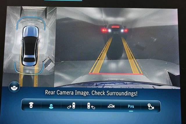 Used 2023 Mercedes-Benz C 300 4MATIC Sedan w/ Pinnacle Trim Package image 14