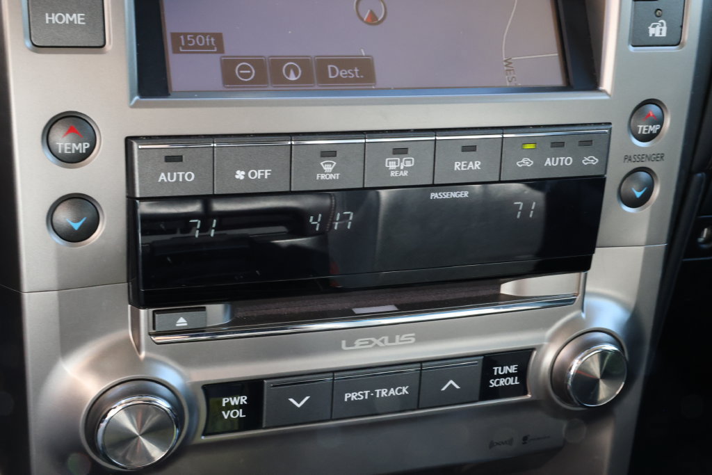 Used 2016 Lexus GX 460 w/ Premium Package AWD/4WD image 24