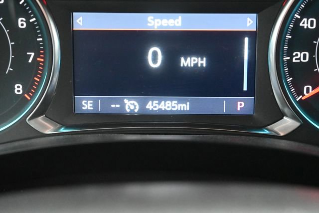 Used 2023 Chevrolet Traverse LT w/ Midnight/Sport Edition image 11