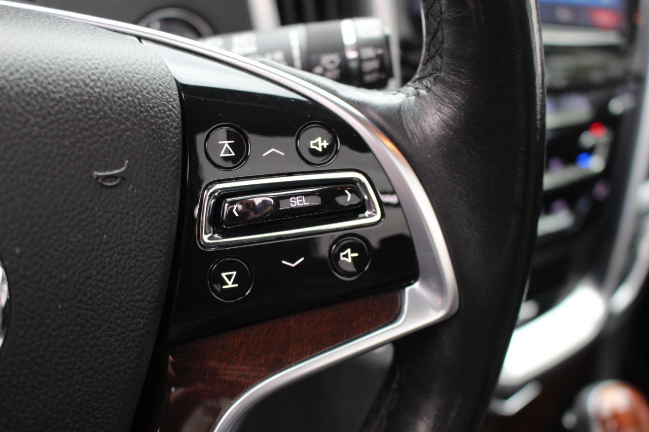 Used 2015 Cadillac SRX Performance w/ Driver Awareness Package AWD/4WD image 21