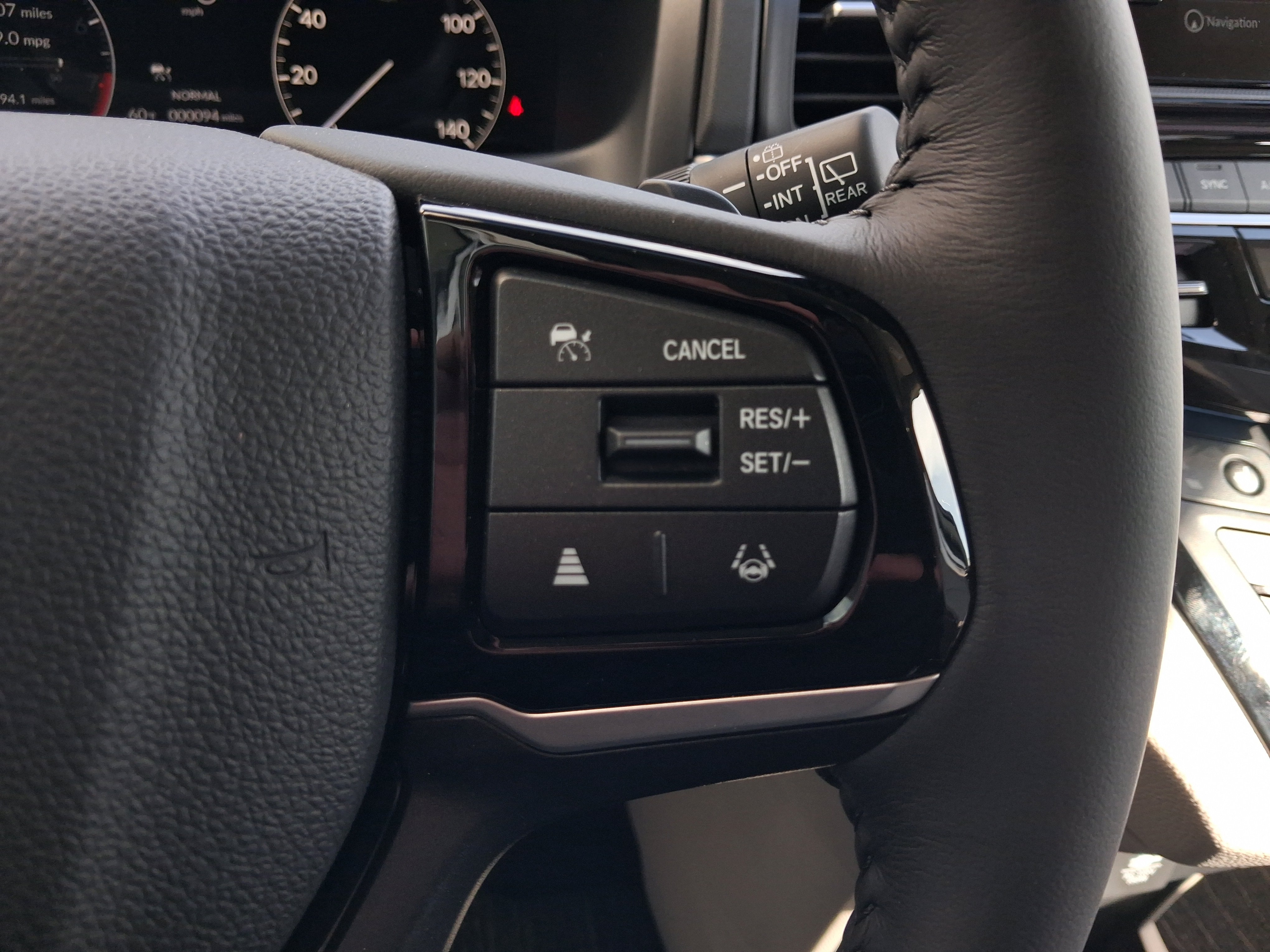 New 2026 Honda Odyssey Touring image 11