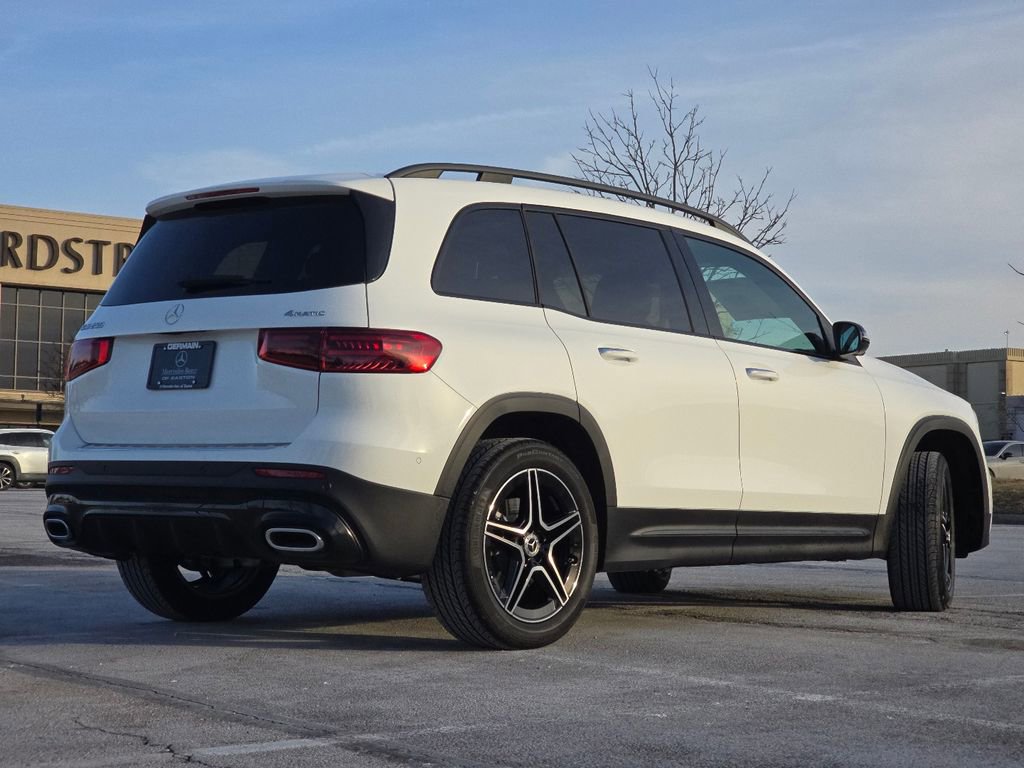 New 2026 Mercedes-Benz GLB 250 4MATIC image 16