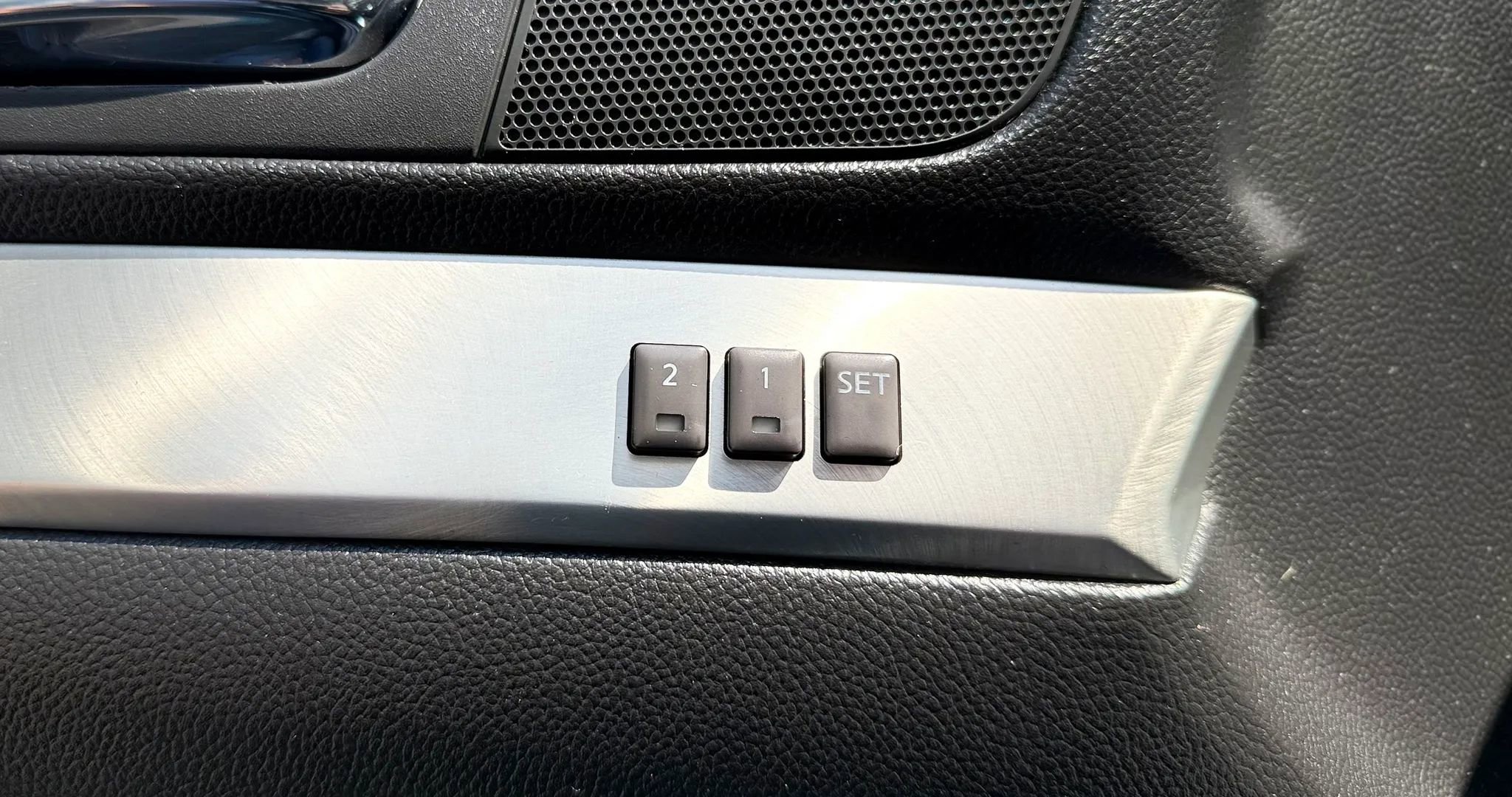 Used 2013 INFINITI G37 Journey w/ Premium Pkg RWD image 24