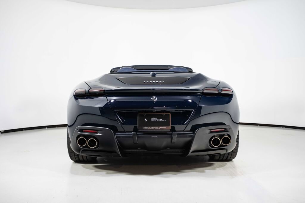 Used 2024 Ferrari Roma Spider image 12