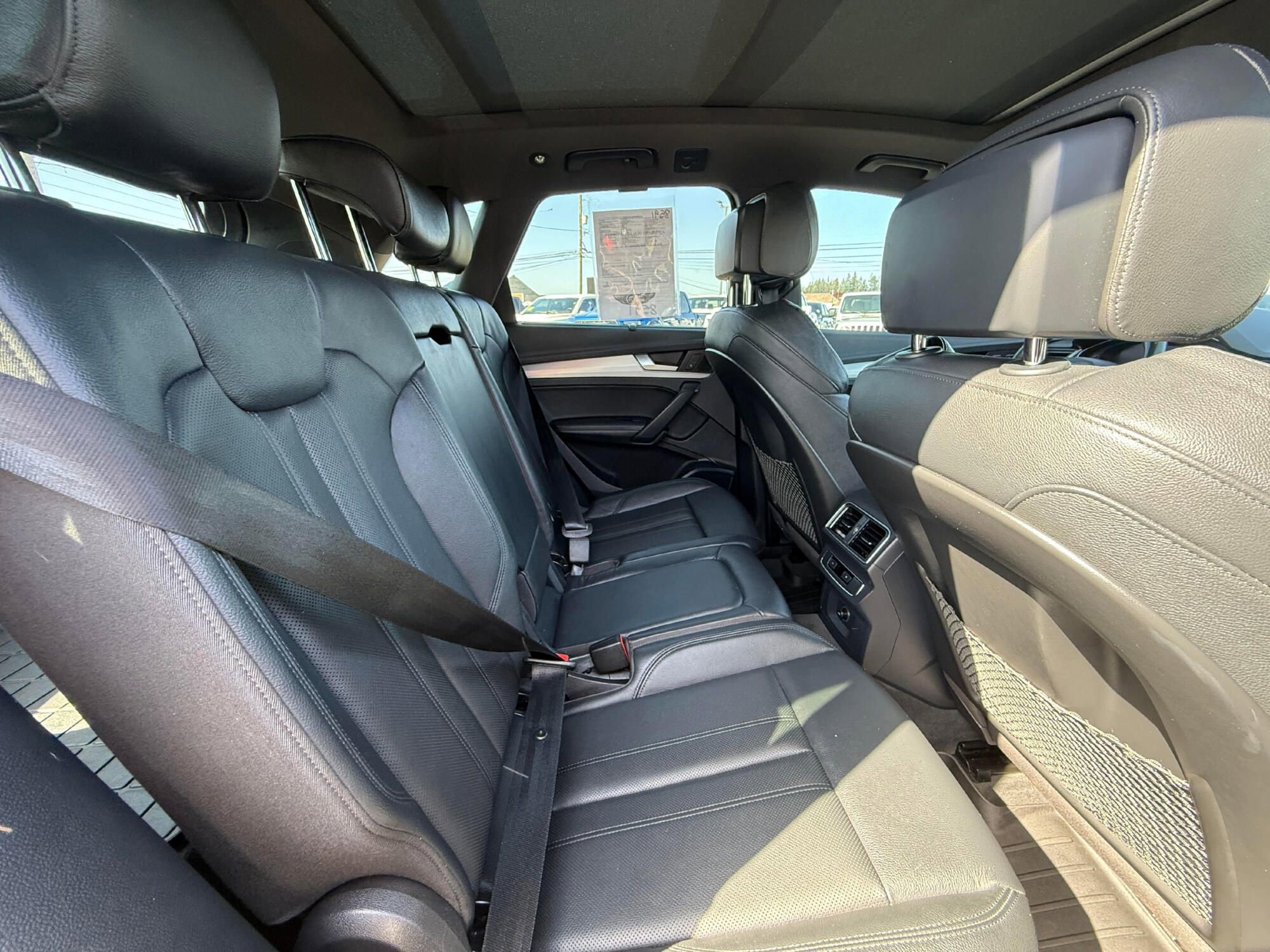 Used 2018 Audi SQ5 Prestige w/ Prestige Package AWD/4WD image 8