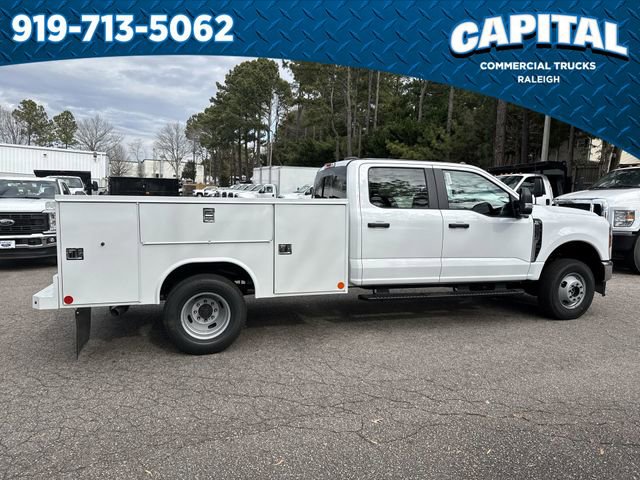 New 2026 Ford F350 XL w/ XL Chrome Package image 9