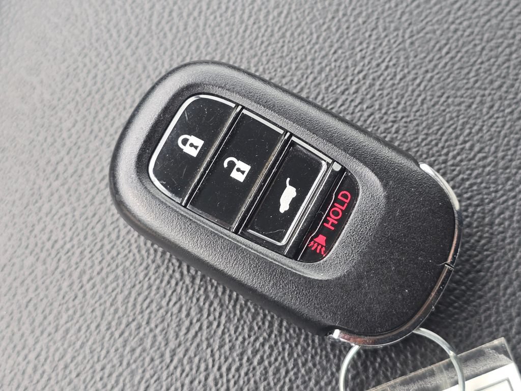 Used 2025 Honda CR-V LX image 32