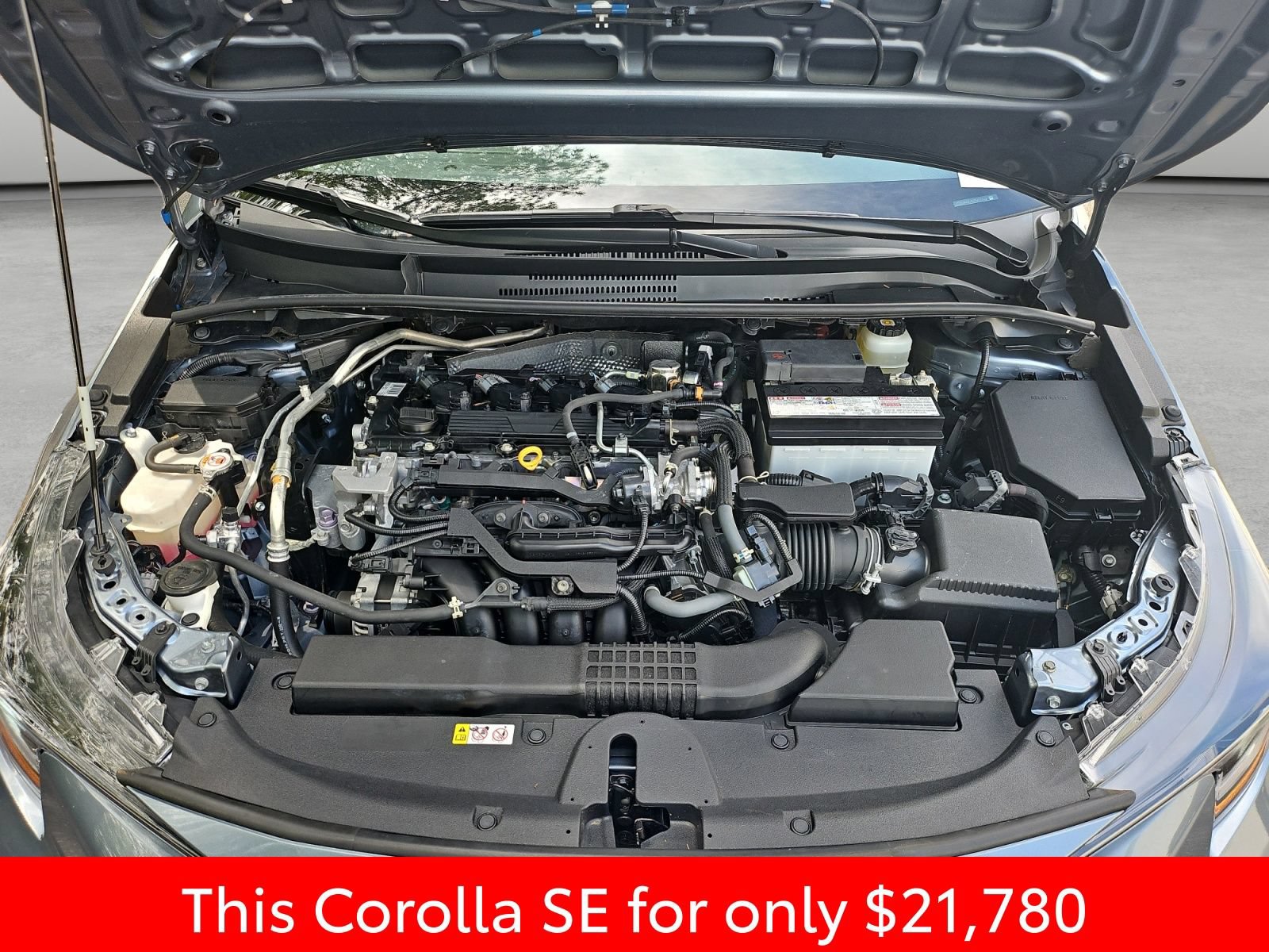 Used 2022 Toyota Corolla SE FWD image 38