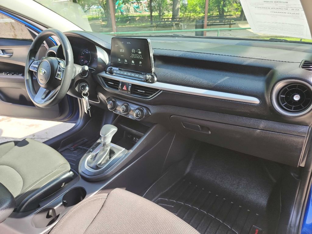 Used 2021 Kia Forte LXS FWD image 36