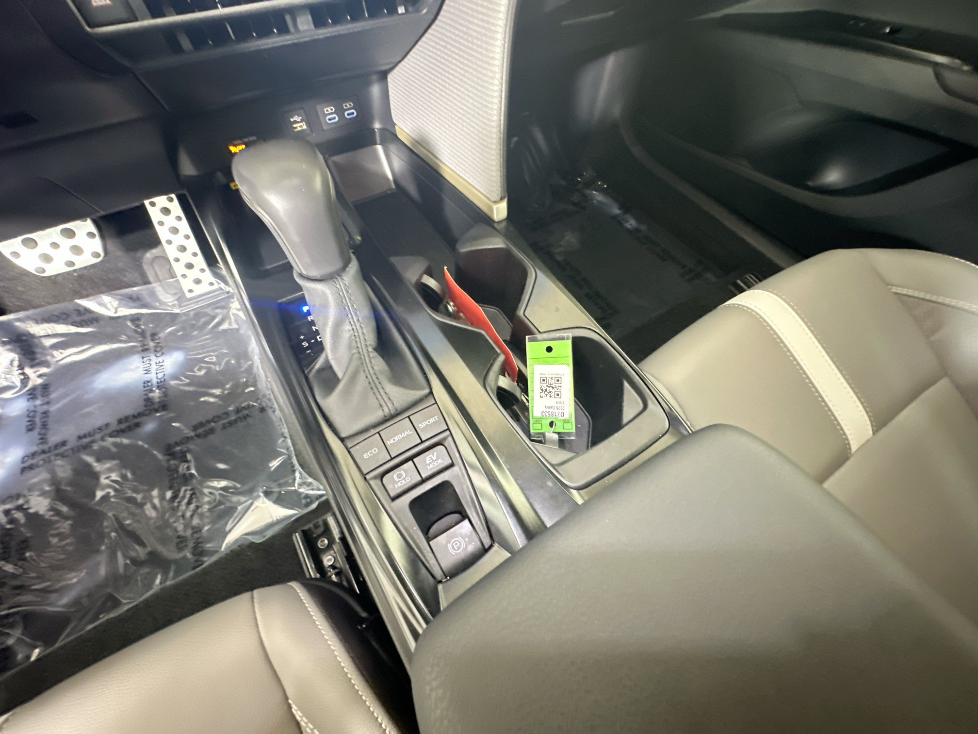 Certified 2026 Toyota Camry SE FWD image 22
