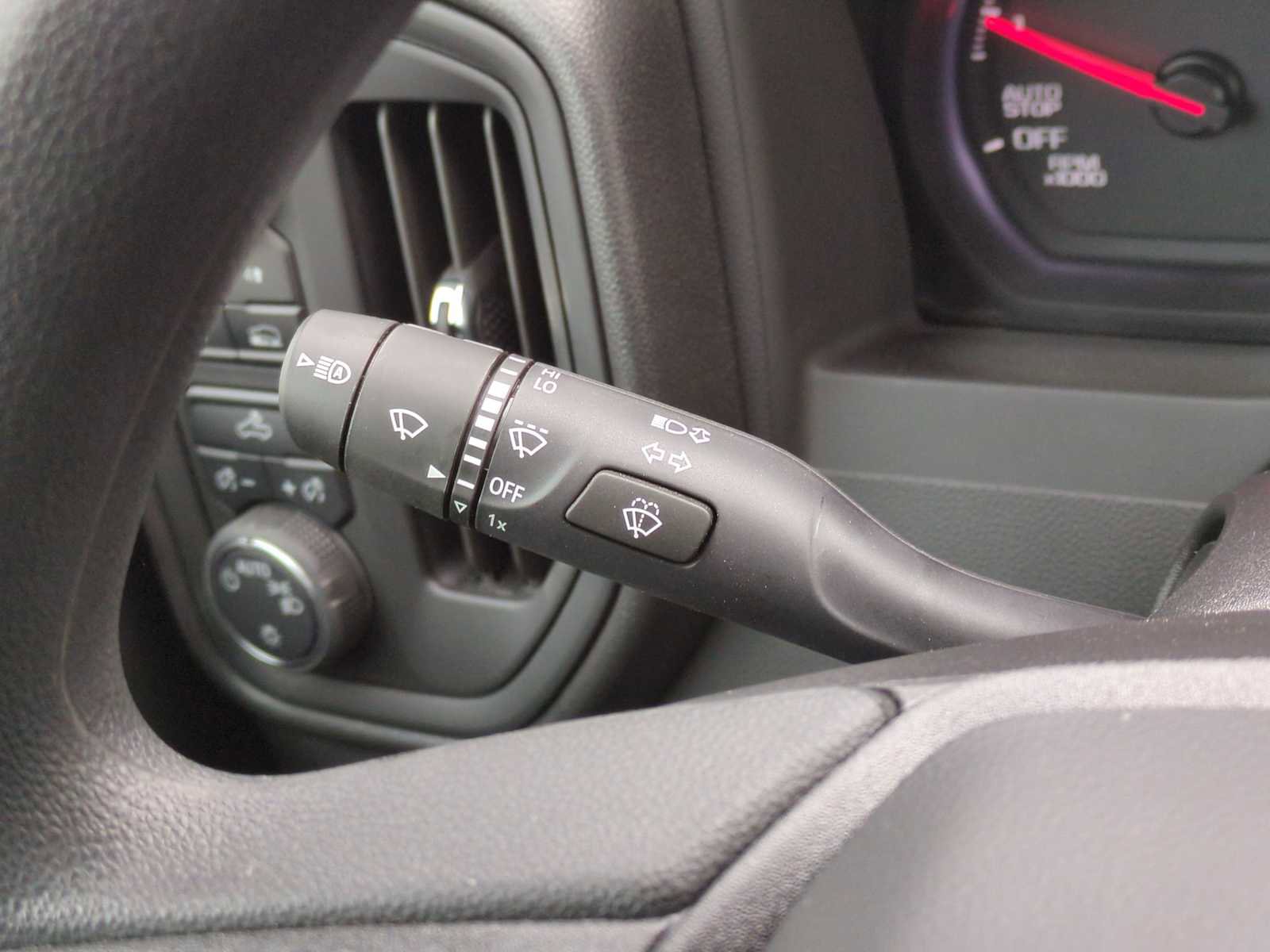 New 2025 Chevrolet Silverado 1500 Custom image 29